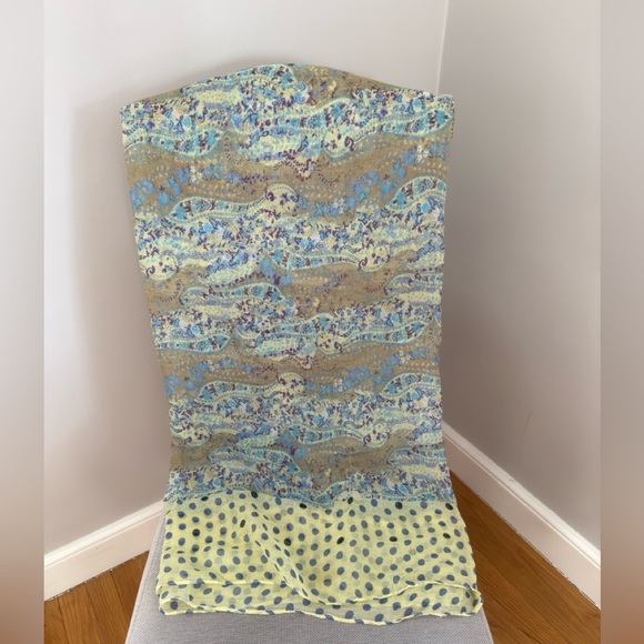 Infinity Scarf - Picture 1 of 2